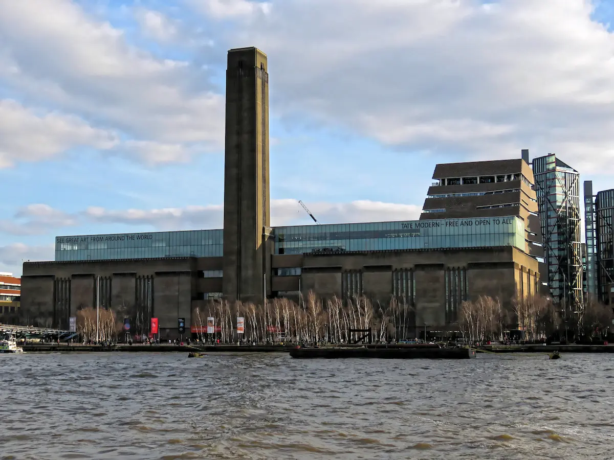 Tate Modern in London, a renowned art museum housed in a repurposed industrial building with striking modern architecture.
