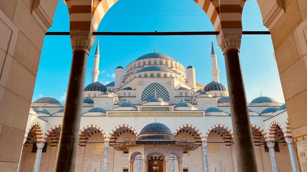 History of the Blue Mosque: From Its Creation to Modern Times ...