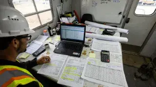 Daily cost control in the construction trailer — invoices, change orders, and budget tracking in real time.